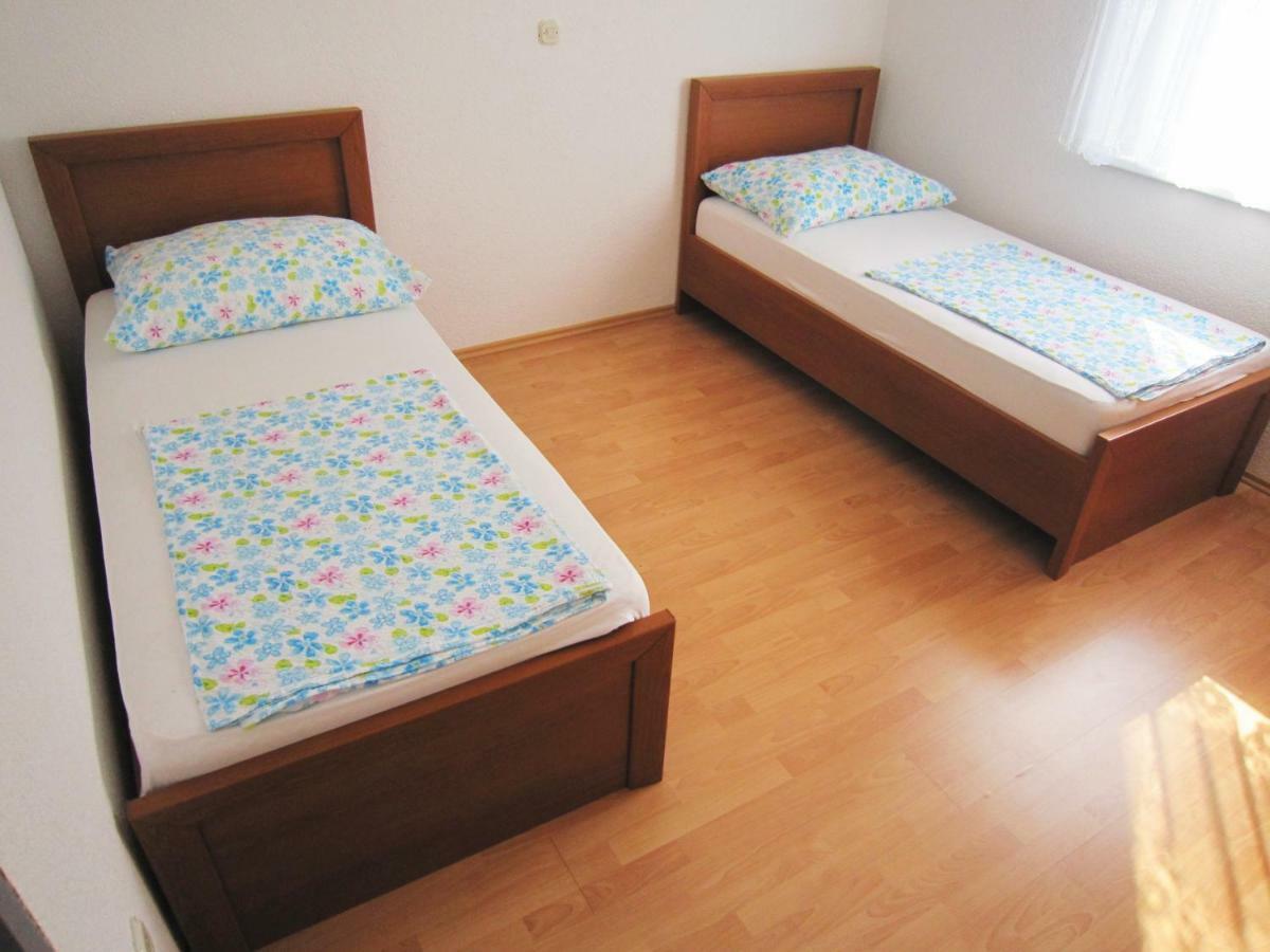 Apartments Milic Vodice Luaran gambar